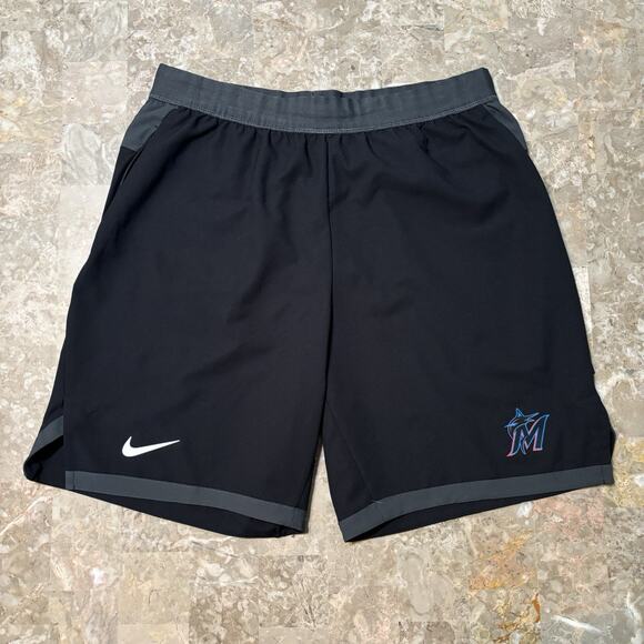 Nike Miami Marlins Shorts Mens Large Black 8” Gym Running Baseball On Field - Picture 1 of 8